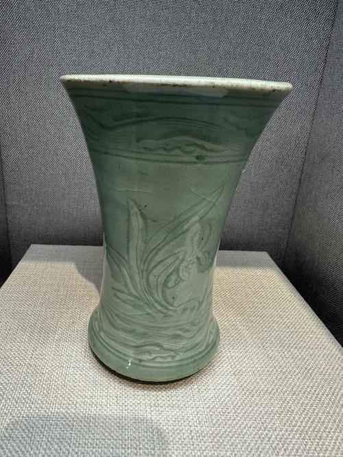 50年代龙泉窑瓷器图