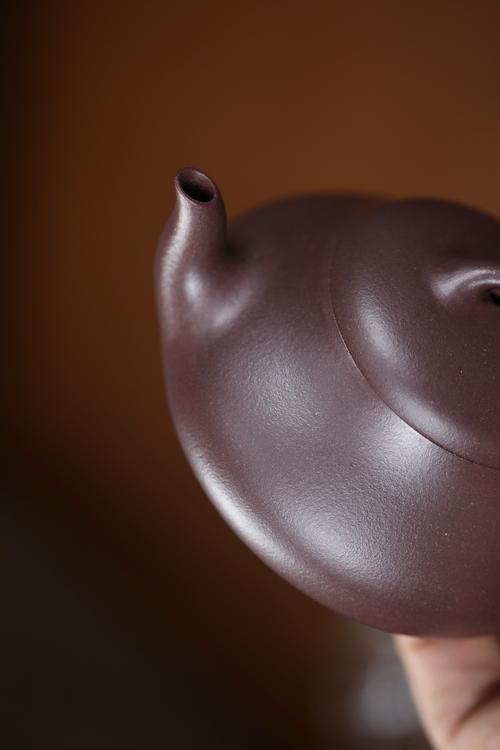 褐色紫砂壶是什么紫砂