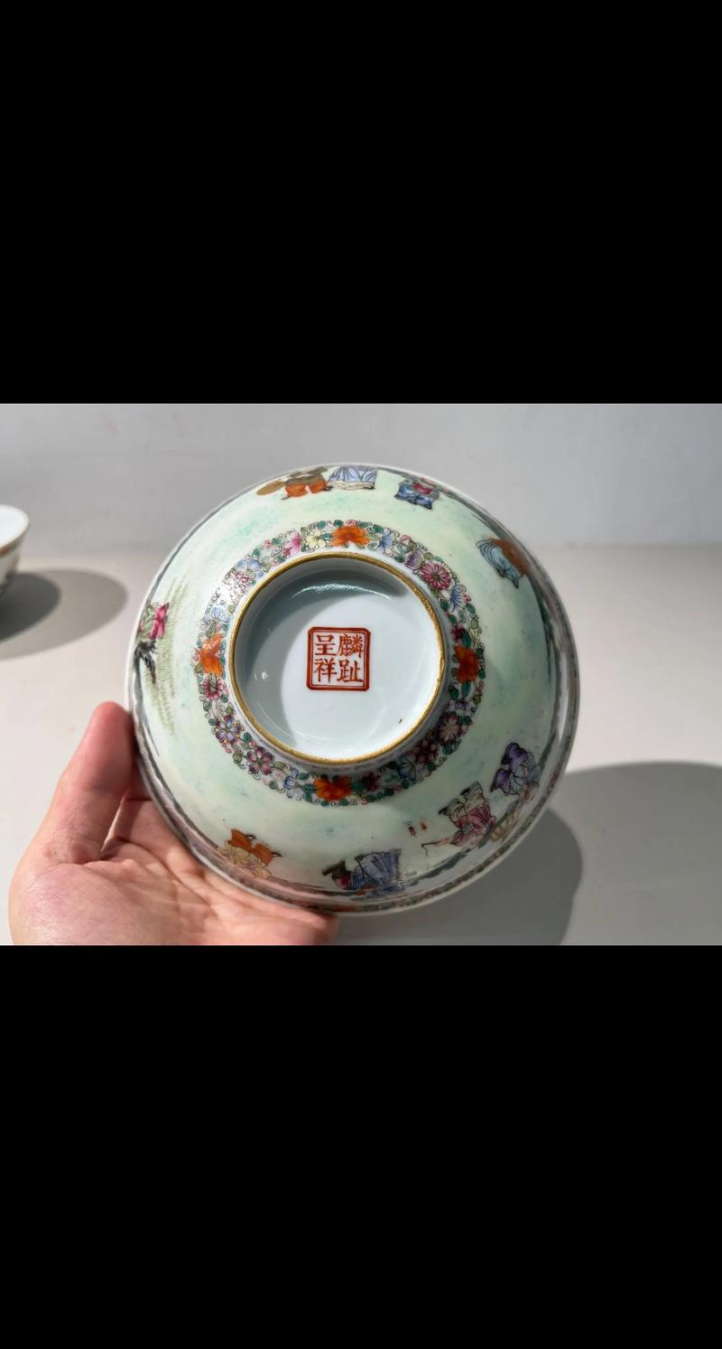 荣和谨制瓷器是哪国的