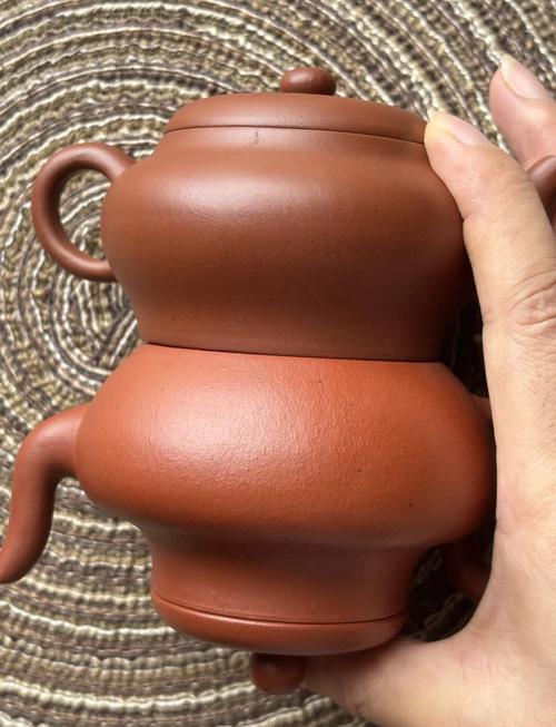 紫砂壶表面颜色不一样