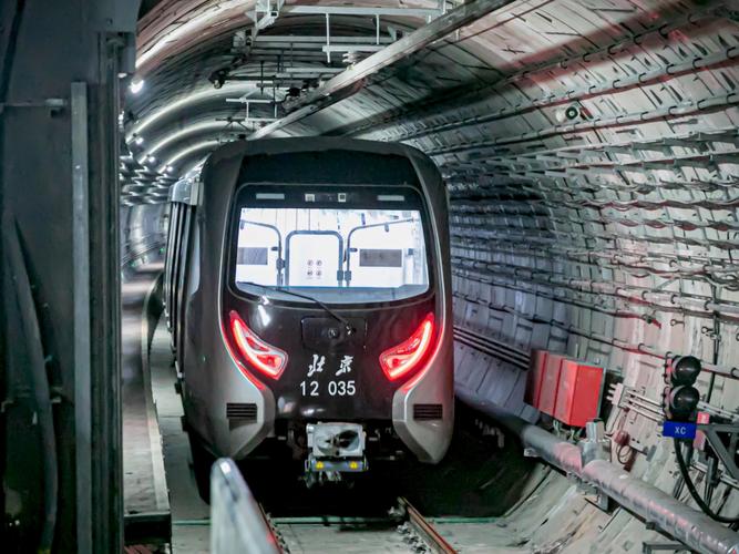 北京地铁12号线站点