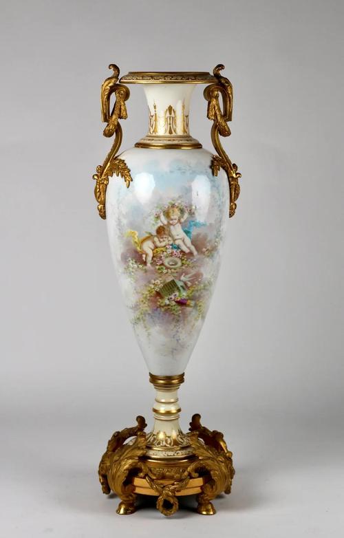 西方人为什么喜欢瓷器