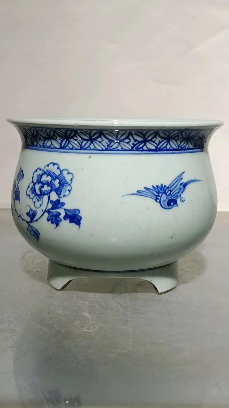 瓷器鸡爪纹炸内不炸外