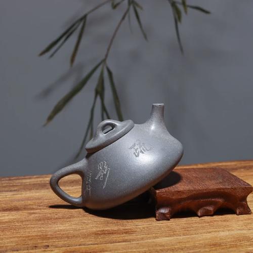 宜兴紫砂壶一厂姜才荣