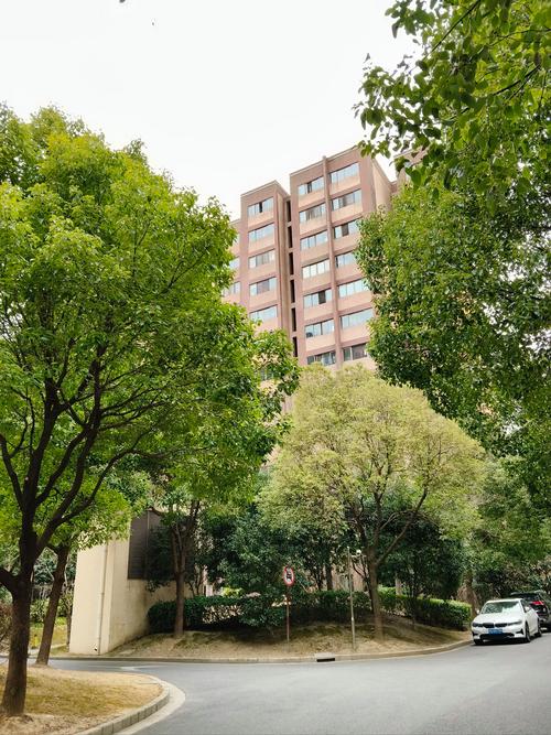 上海市宜山路600号