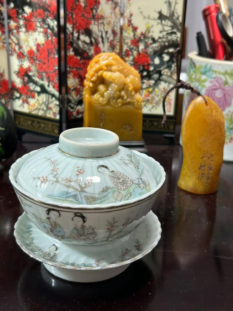 余远生的瓷器价格如何