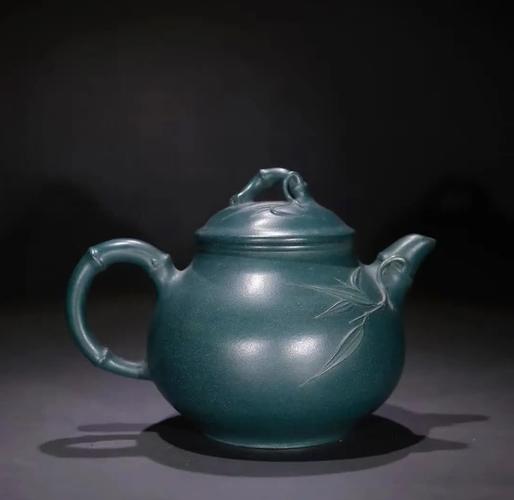 市面上真紫砂壶的颜色