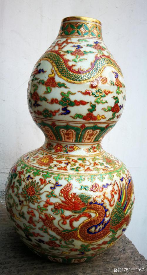 乾隆五彩瓷器龙纹价格