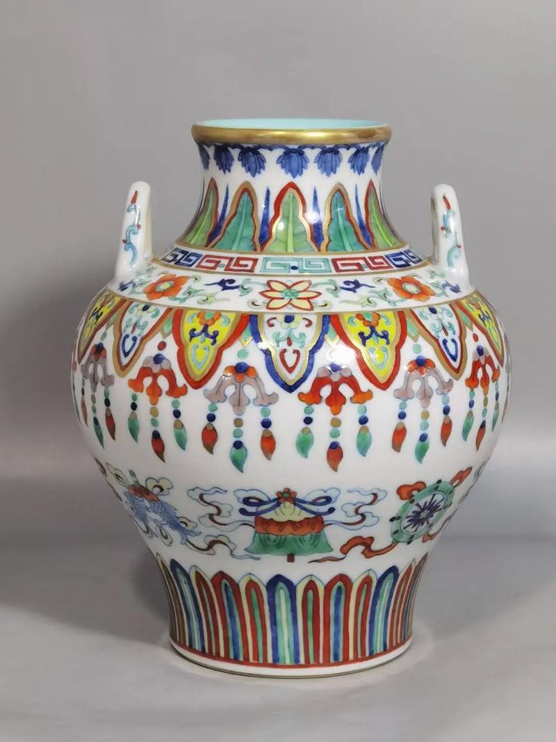 晚清民窑精品斗彩瓷器