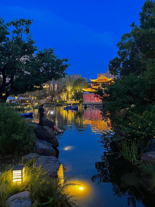 成都适合情侣约会的地方