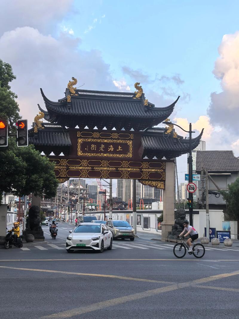 上海站到城隍庙有多远