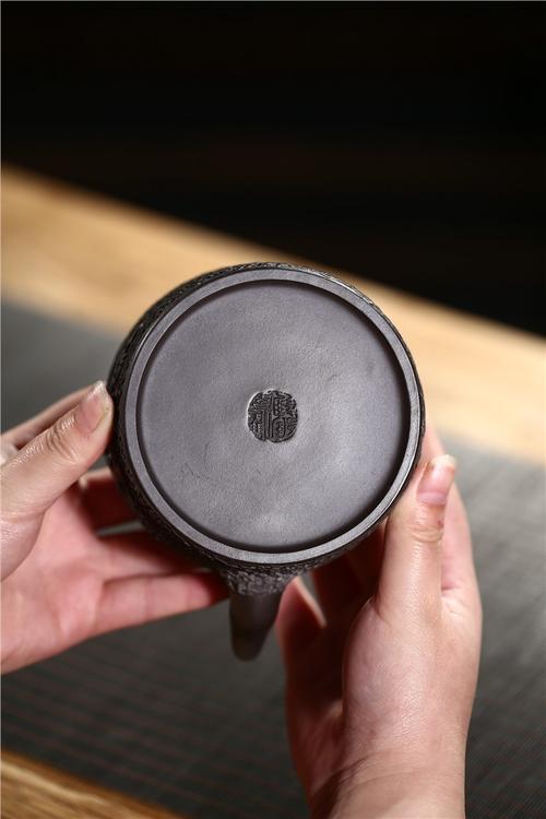 尹优群紫砂壶联系电话