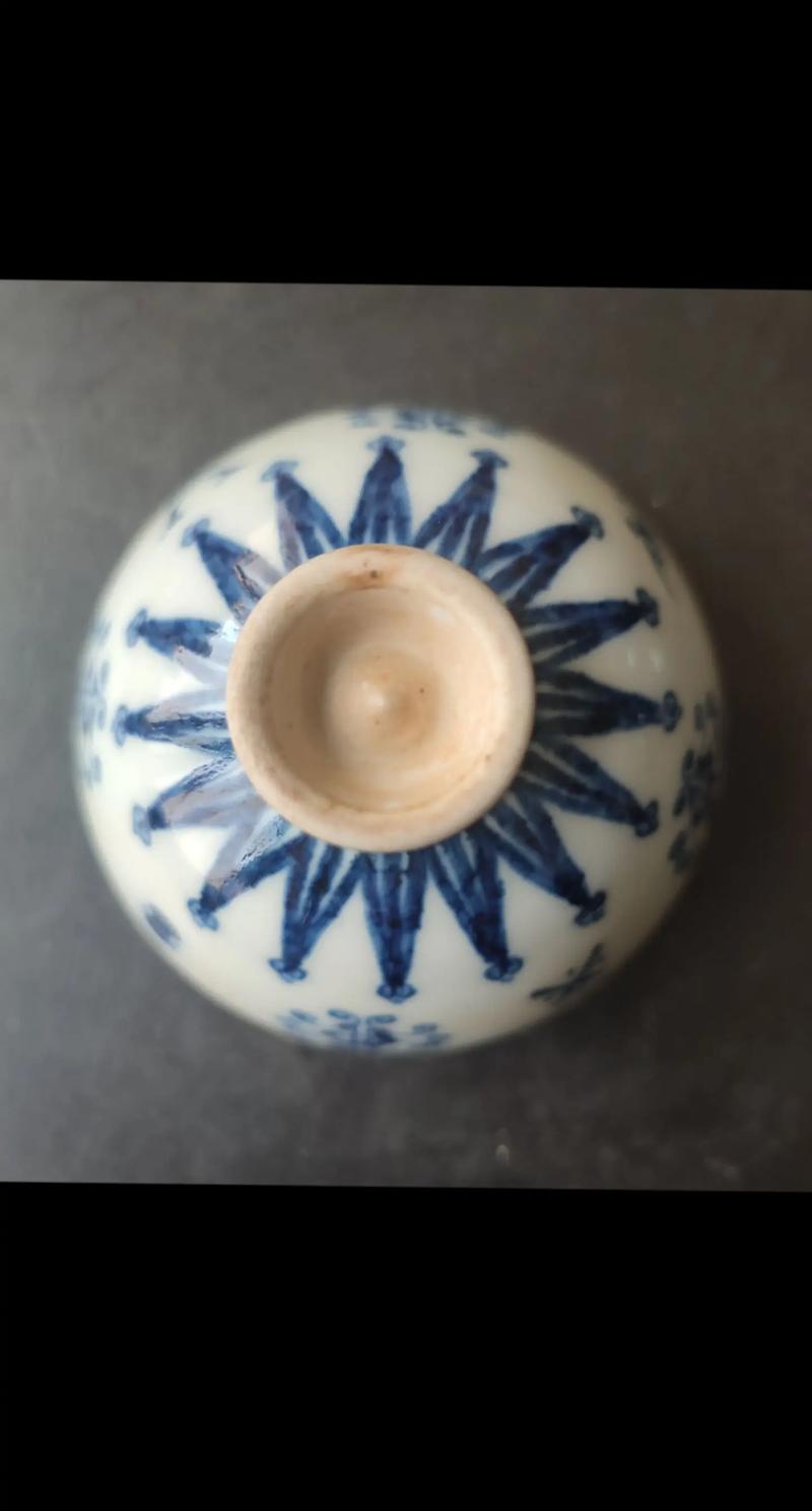 明代瓷器底足特征图片
