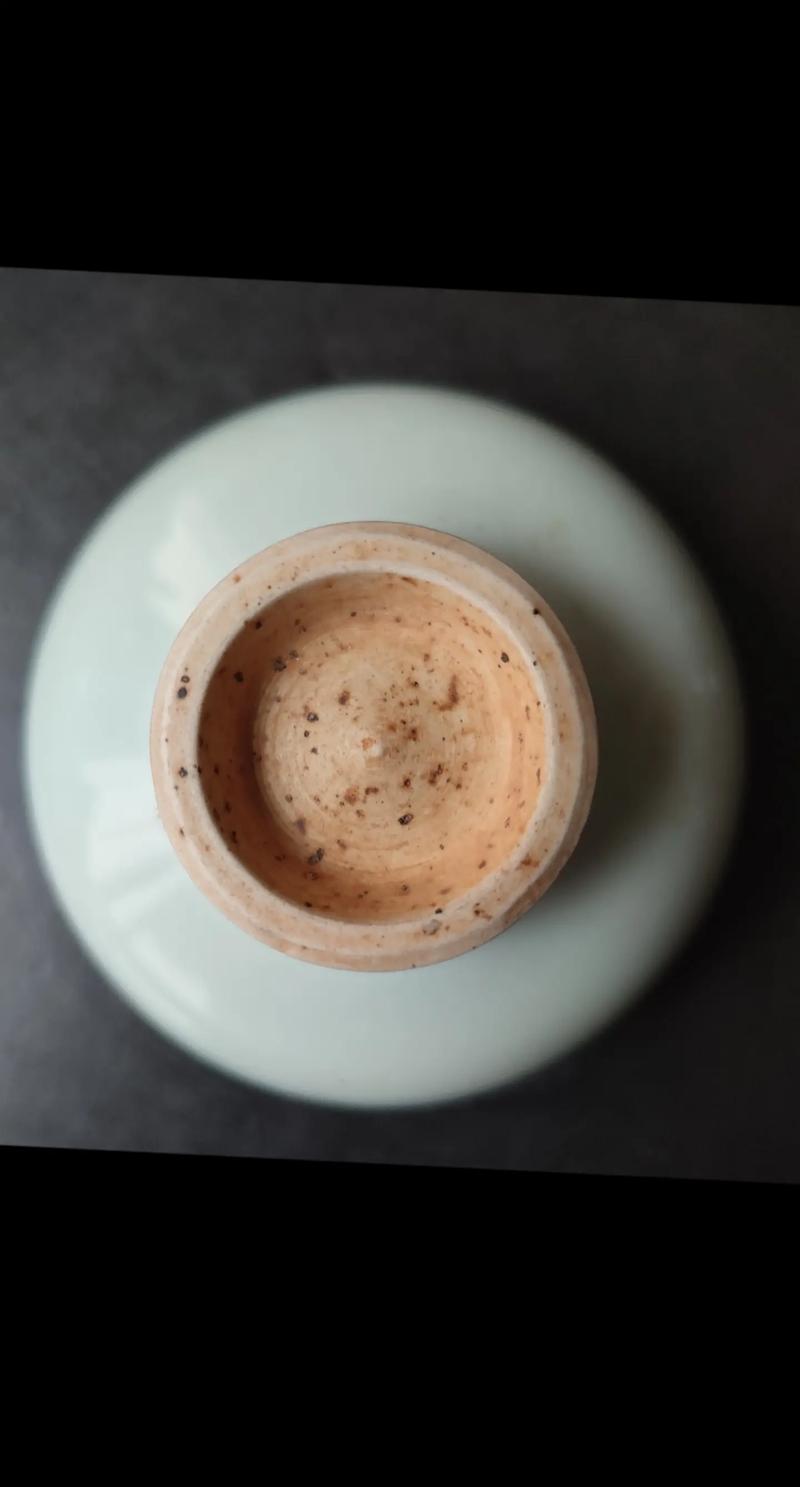 元代青花瓷器底部图片