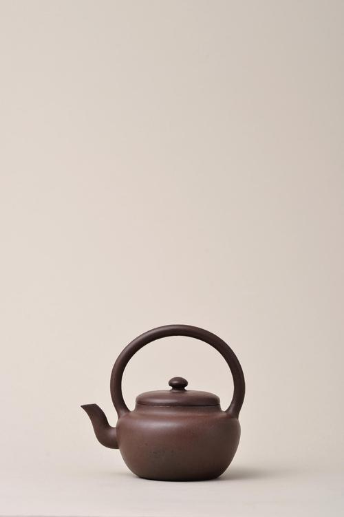 清光绪年铜提梁紫砂壶