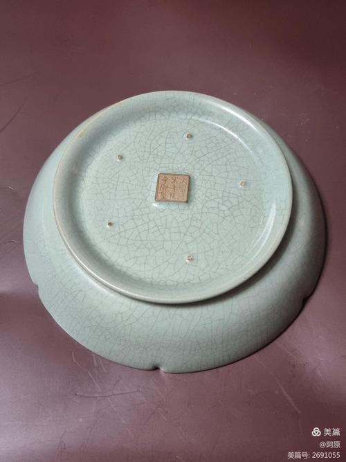 宋代汝窑瓷器底款图片