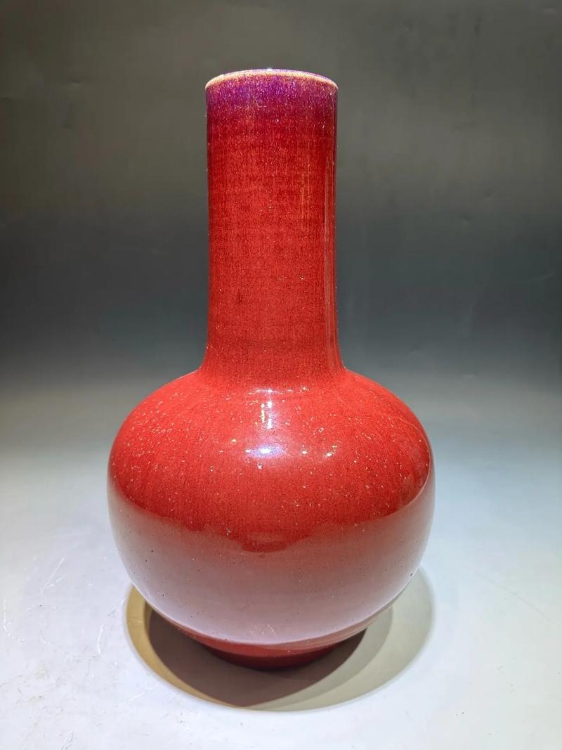 乾隆红釉瓷器真品图片