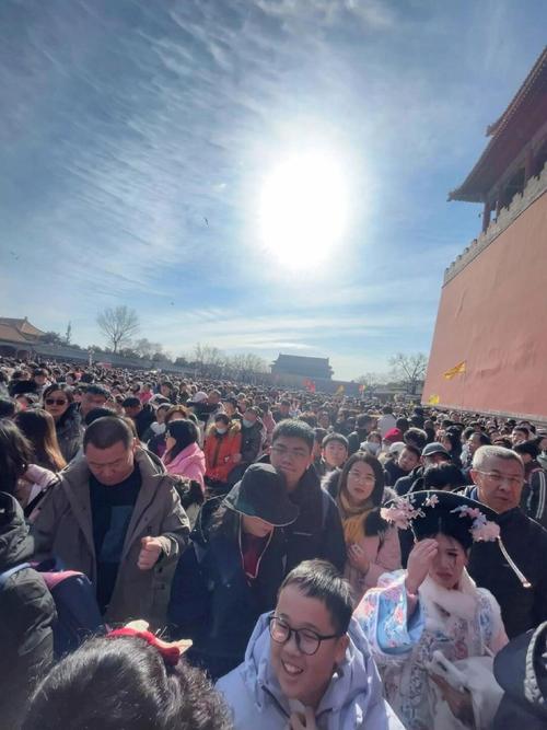 北京欢乐谷国庆人多吗