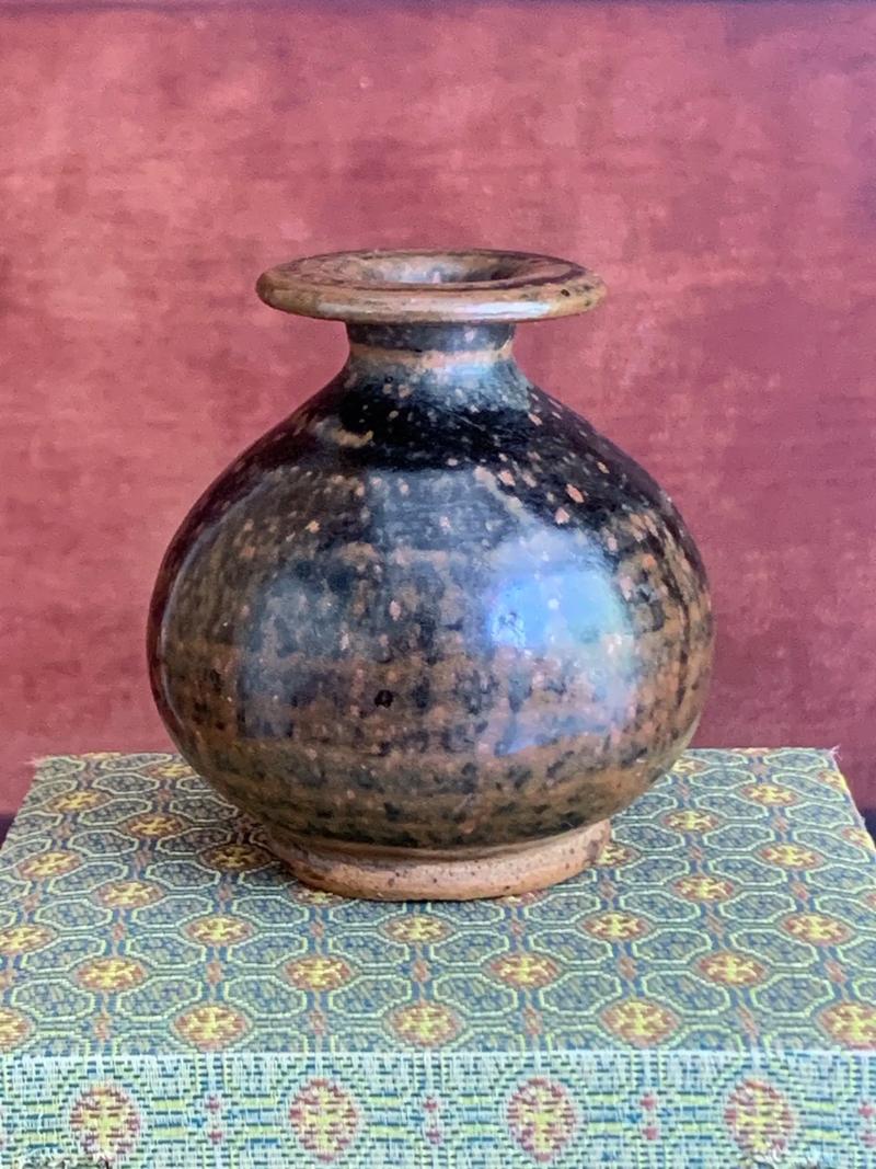 宋磁州窑黑釉瓷器图片