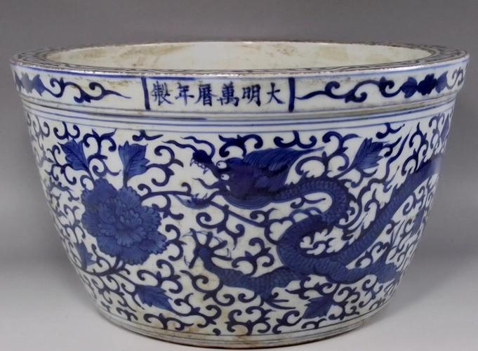 馆藏明代青花瓷器图片