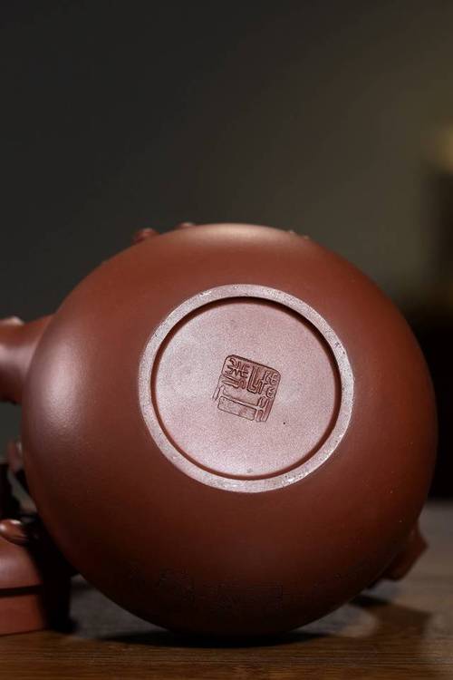 紫砂壶底款是什么字体