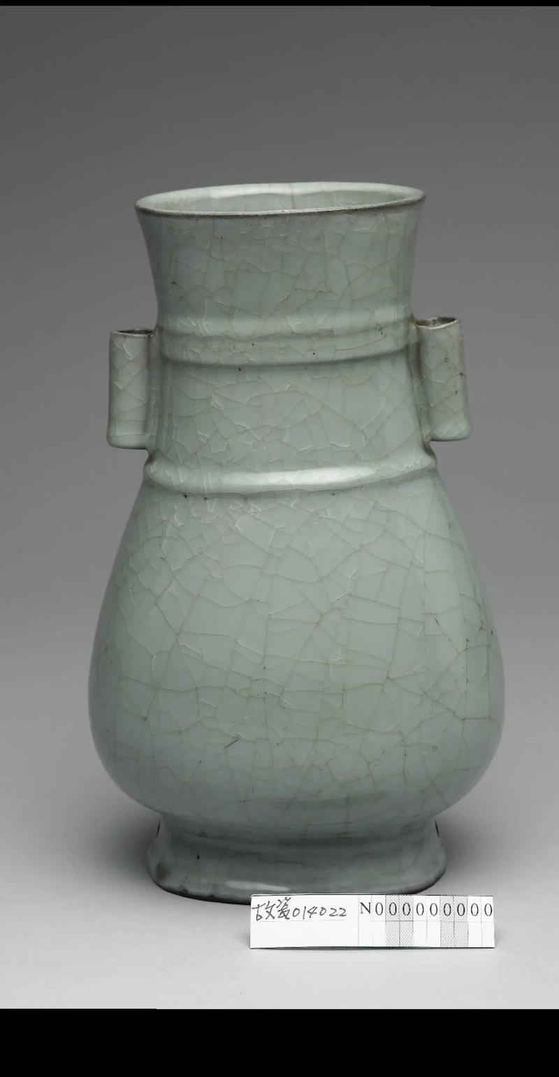 博物馆藏宋代官窑瓷器