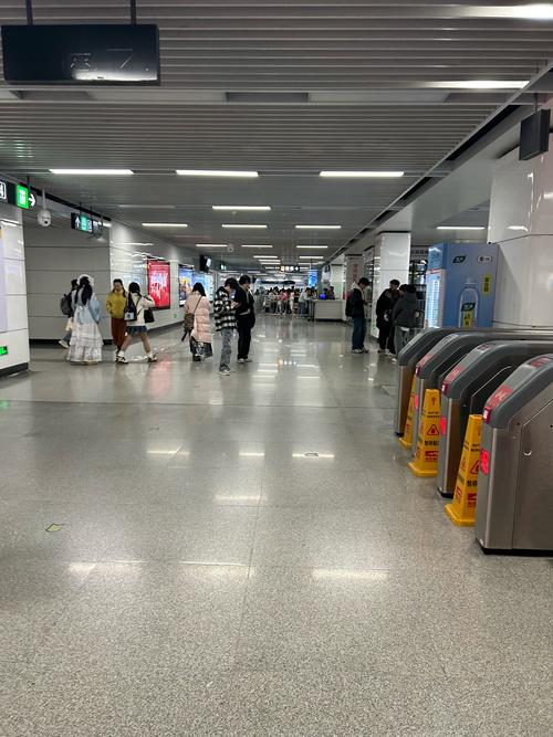 上海交通大学地铁出口