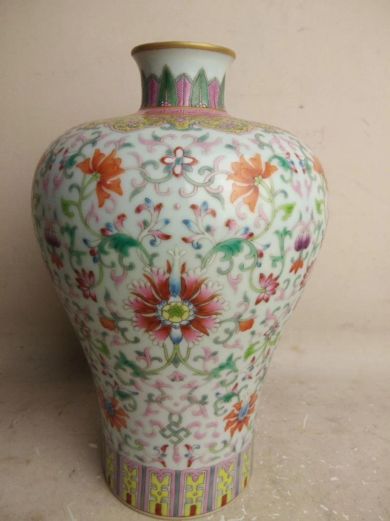 粉彩瓷器如何鉴定拍卖