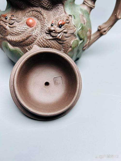 裴石民紫砂壶真品图片