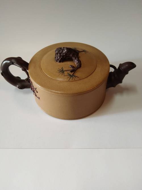 何道满紫砂壶得利拍卖