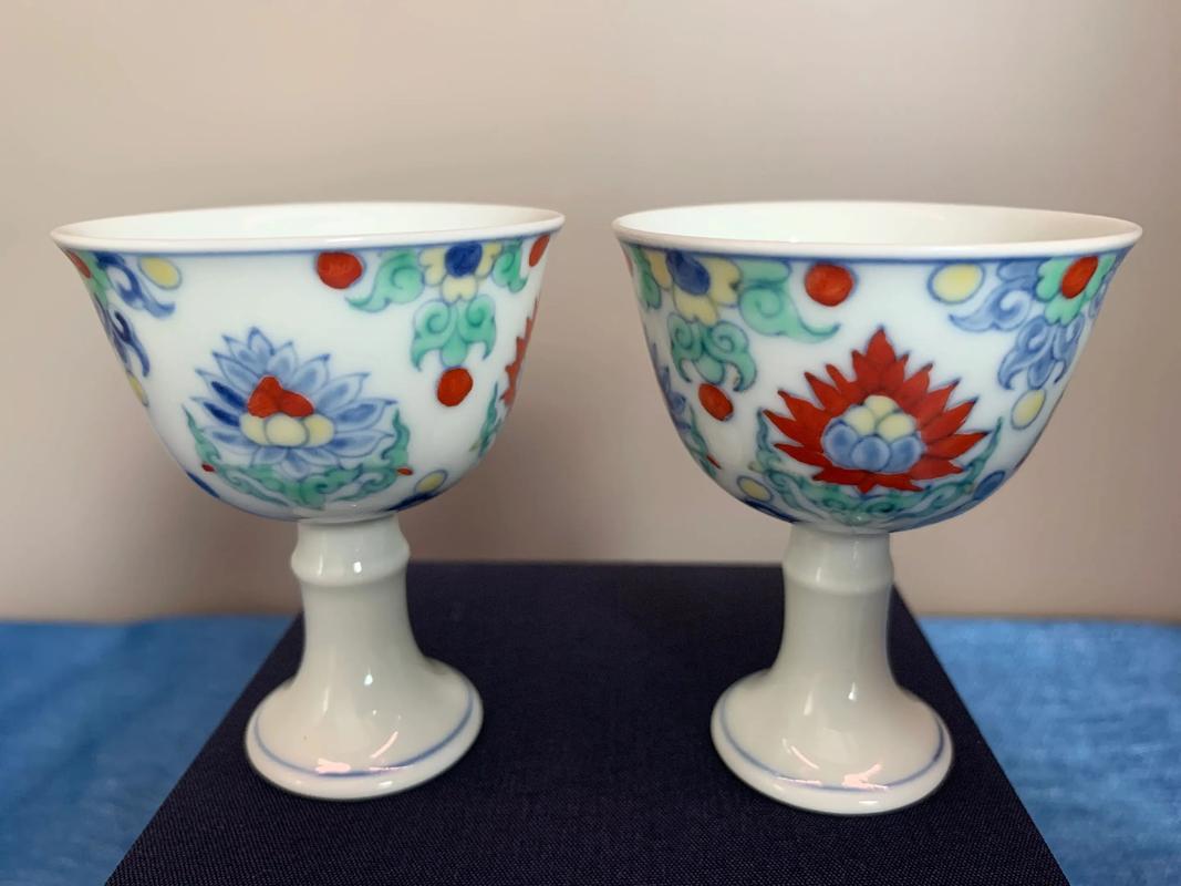 台北故宫成化斗彩瓷器