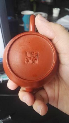 章燕明紫砂壶印章真假