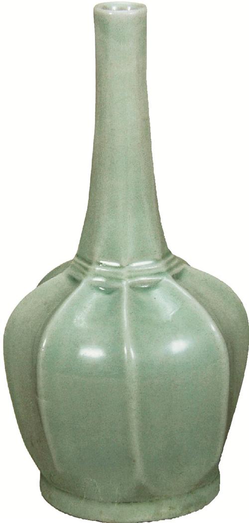 易定净瓶瓷器真品照片