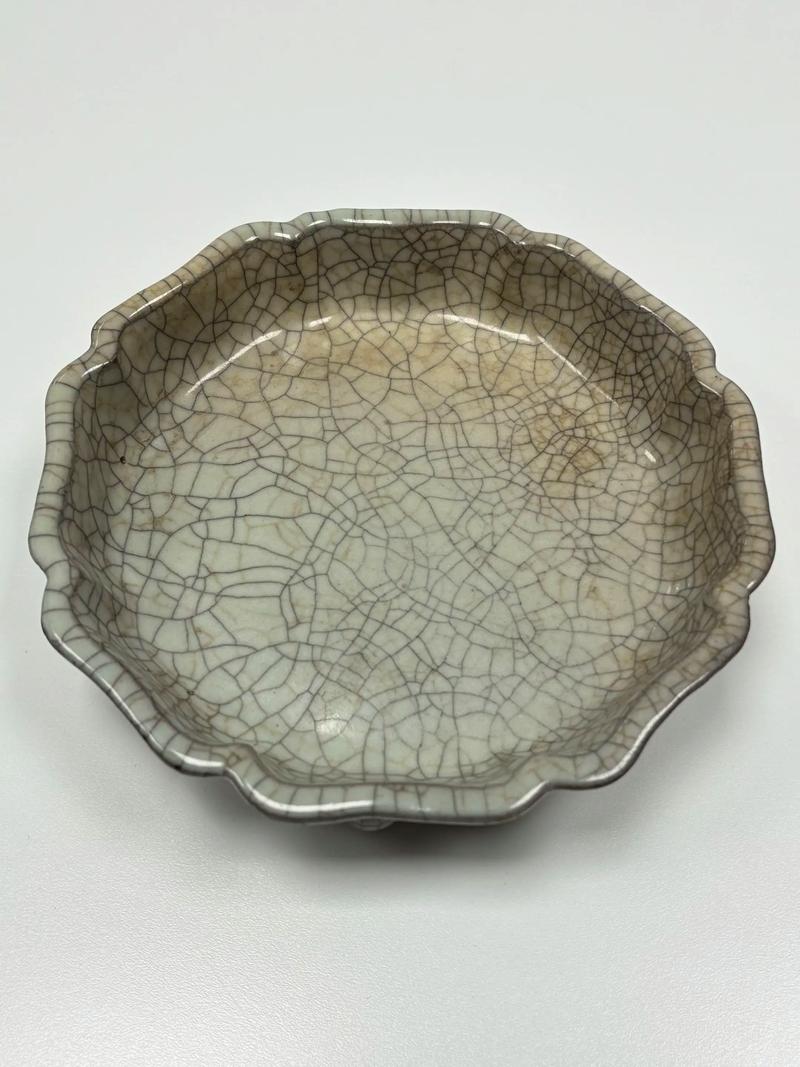 明代哥窑瓷器拍卖价格