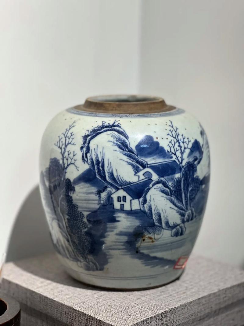 康熙年间青花瓷器图片