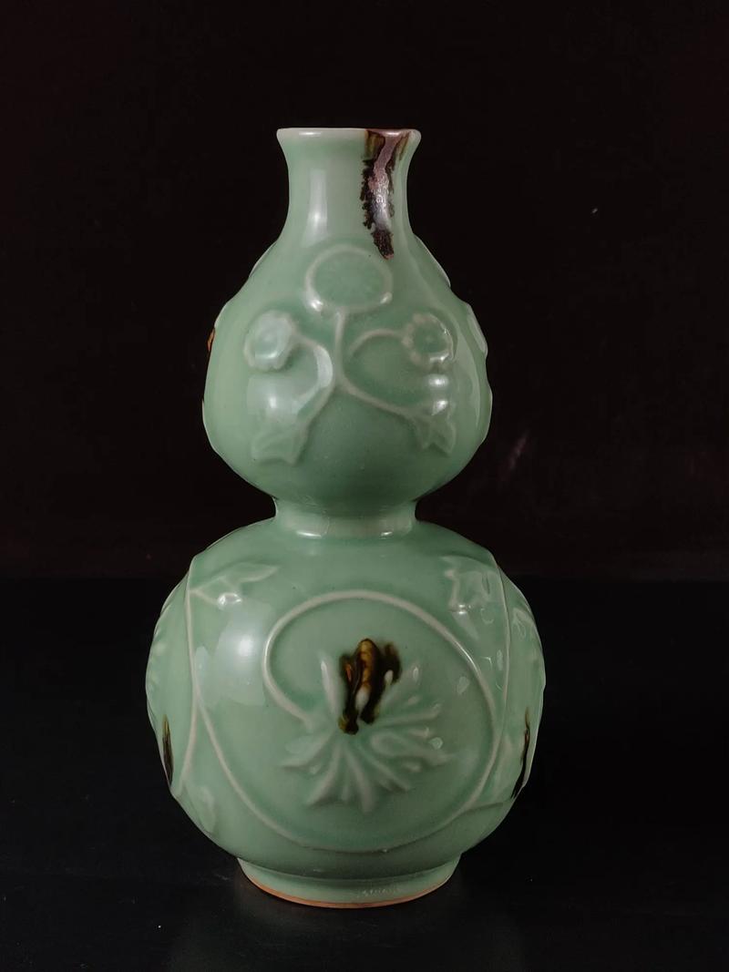 清代龙泉瓷器图片价格