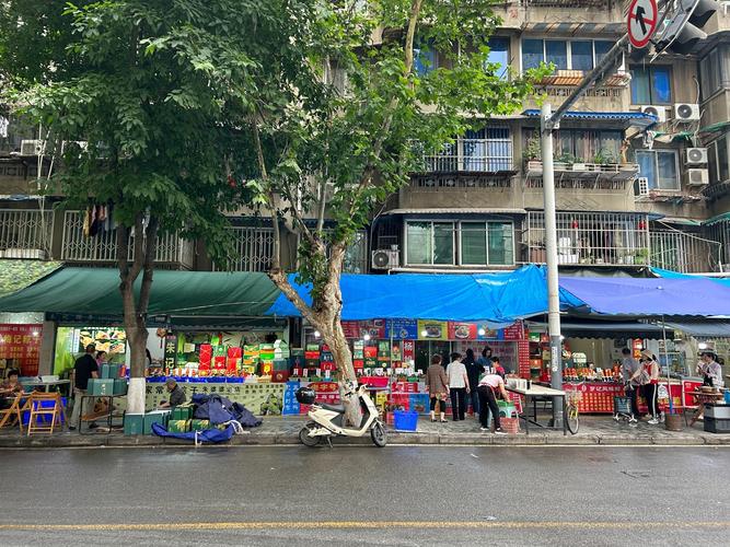 成都市小姐一条街在哪