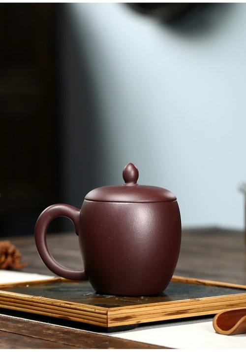 紫砂壶一般配几个杯子