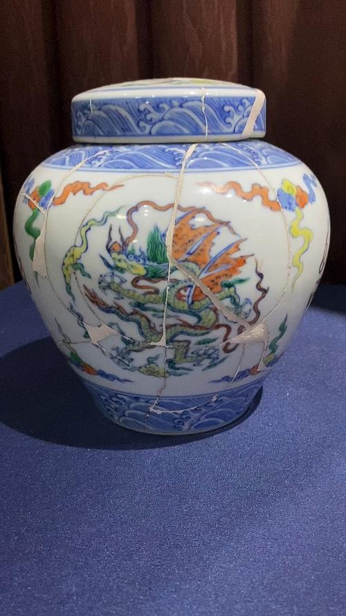 明代成化斗彩瓷器图片