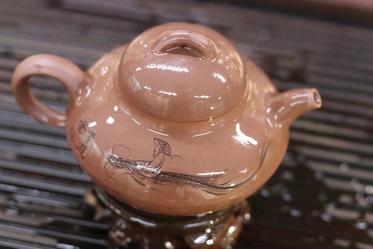 宜兴丁蜀镇紫砂壶作坊