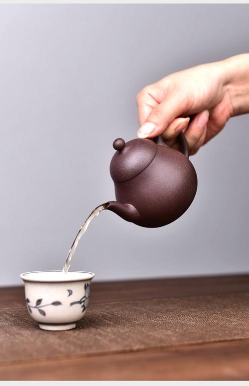 泡绿茶用什么紫砂壶好