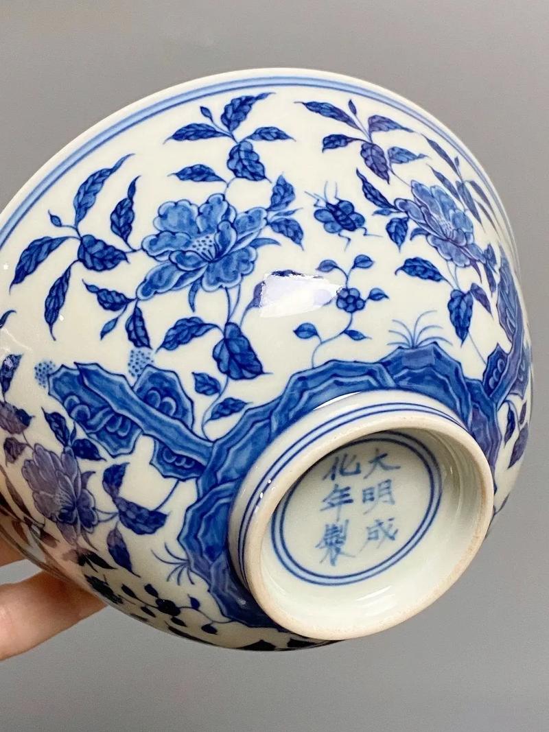 大明成化官窑瓷器图片