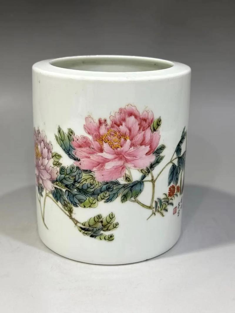 古代瓷器笔筒图片大全