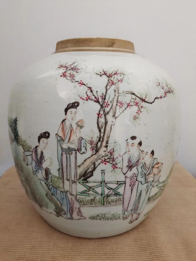 民国粉彩人物瓷器图片