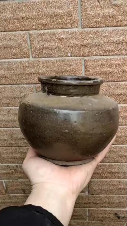 民间瓷器油罐古董图片