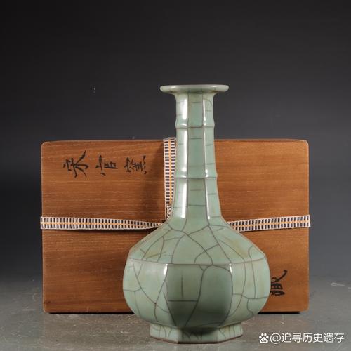 明代仿宋官窑瓷器图片