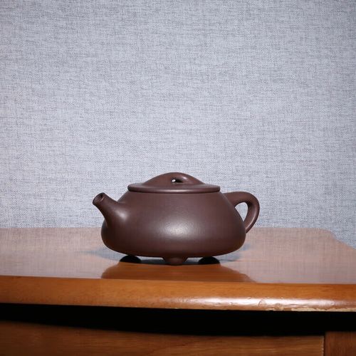 卢伟萍紫砂壶印章图片