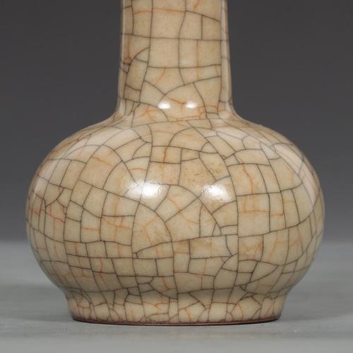 馆藏宋代哥窑瓷器图片