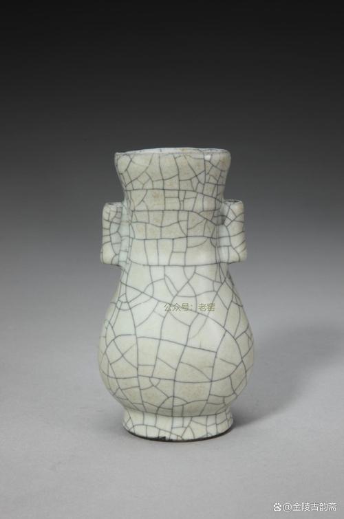 馆藏宋代哥窑瓷器图片