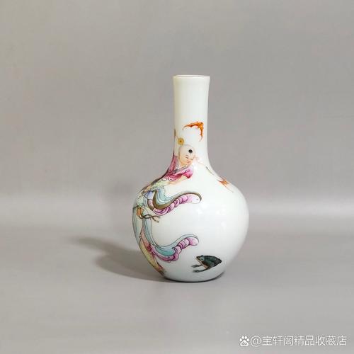 乾隆粉彩人物瓷器图片